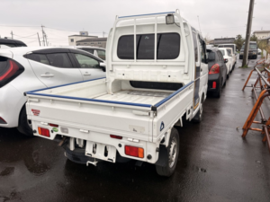2018 Suzuki Carry Wagon Large Cab Pickup Truck in White — image 4