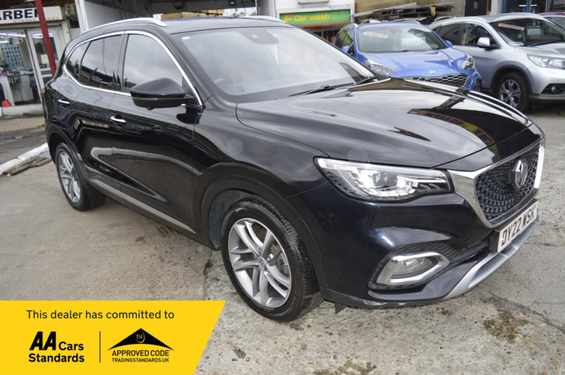 2022 MG MG Hs 1.5 T-Gdi 16.6kwh Exclusive in Black — image 1