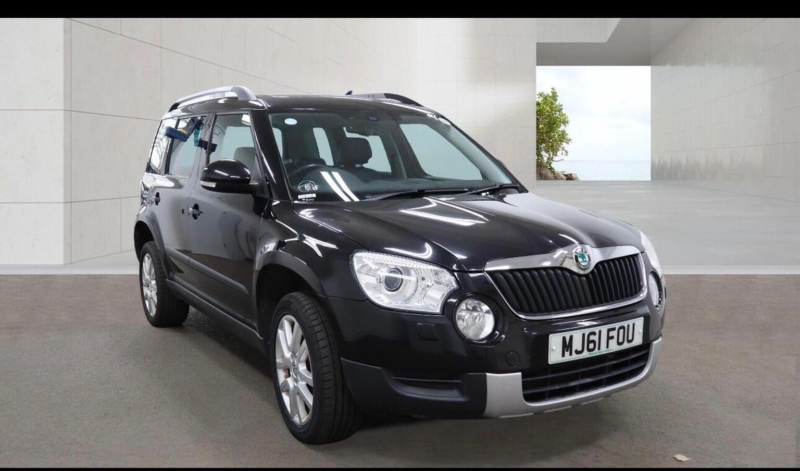 2011 Skoda Yeti 1.2 Tsi Elegance Euro 5 5dr in Black — image 1