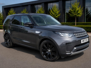 2017 Land Rover Discovery 3.0 Td V6 Hse Luxury Auto 4WD Euro 6 (s/s) 5dr in Grey — image 3