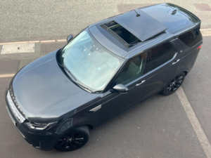 2017 Land Rover Discovery 3.0 Td V6 Hse Luxury Auto 4WD Euro 6 (s/s) 5dr in Grey — image 4