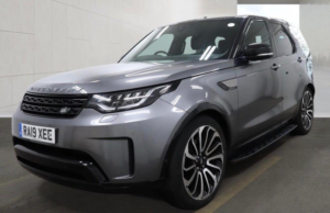 2019 Land Rover Discovery 2.0 Sd4 Se Auto 4WD Euro 6 (s/s) 5dr in Grey — image 2