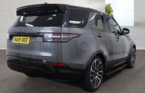 2019 Land Rover Discovery 2.0 Sd4 Se Auto 4WD Euro 6 (s/s) 5dr in Grey — image 4