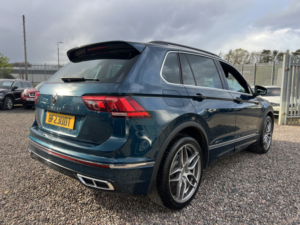 2023 Volkswagen Tiguan 1.5 Tsi R-Line in Blue — image 2
