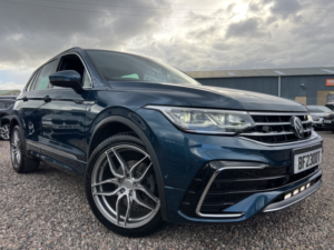 2023 Volkswagen Tiguan 1.5 Tsi R-Line in Blue — image 3