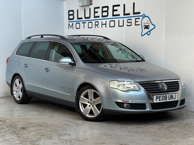 2008 Volkswagen Passat 2.0 Tdi Sport Euro 4 5dr in Blue — image 1