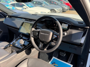 2023 Land Rover Range Rover Sport 3.0 D300 Mhev Dynamic Se Auto 4WD Euro 6 (s/s) 5dr in White — image 3