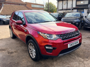 2019 Land Rover Discovery Sport Td4 Se Tech in Red — image 5