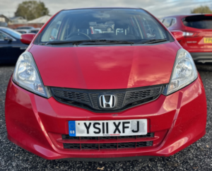 2011 Honda Jazz 1.4 I-Vtec Es in Red — image 2