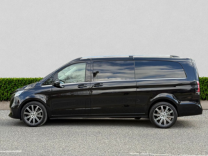 2026 Mercedes-Benz V Class 2.0 V220d Premium MPV 5dr Diesel G-Tronic+ Euro 6 (s/s) (8 Seat, Extra Long) (163 Ps) in Black — image 4