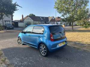 2018 SEAT Mii 1.0 12v Fr Line in Blue — image 6