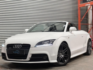 2012 Audi Tt 2.0 Tdi Black Edition Roadster S Tronic Quattro Euro 5 2dr in White — image 4