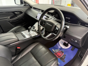 2021 Land Rover Range Rover Evoque 2.0 D200 Mhev Hse Auto 4WD Euro 6 (s/s) 5dr in White — image 6