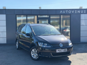 2017 Volkswagen Sharan 2.0 Tdi Se MPV 5dr Diesel Manual Euro 6 (s/s) (150 Ps) in Black — image 2