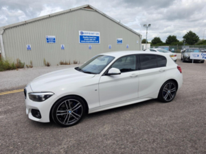 2019 BMW 1 Series 1.5 118i Gpf M Sport Shadow Edition Euro 6 (s/s) 5dr in White — image 3