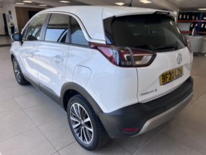 2020 Vauxhall Crossland X 1.2 Turbo Elite Nav in White — image 6