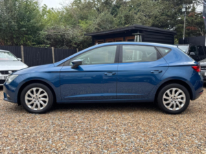 2014 SEAT Leon 1.6 Tdi Cr Se Euro 5 (s/s) 5dr in Blue — image 5