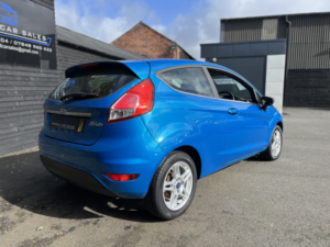2014 Ford Fiesta 1.3 Zetec in Blue — image 3