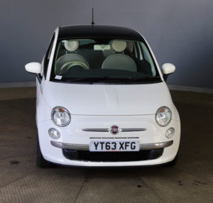 2013 Fiat 500 1.2 Lounge in White — image 2