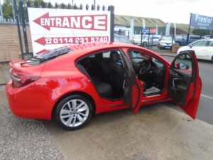 2015 Vauxhall Insignia 2.0 Cdti Ecoflex Sri Hatchback 5dr Diesel Manual Euro 5 (s/s) (140 Ps) in Red — image 5