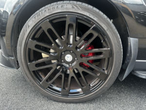 2018 Land Rover Range Rover 3.0 Td V6 Vogue Se in Black — image 4