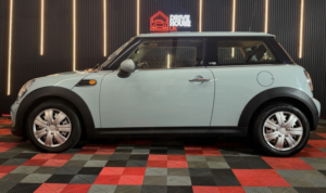 2013 MINI Hatch 1.6 First Hatch in Blue — image 6