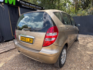 2005 Mercedes-Benz A Class 1.5 A150 Elegance Se CVT 5dr in Gold — image 6
