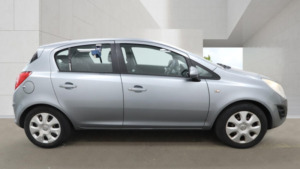 2018 Vauxhall Corsa 1.3 Cdti Ecoflex Exclusiv in Silver — image 5