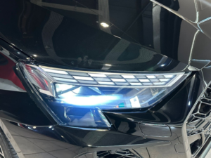 2025 Audi Rs3 2.5 Tfsi Carbon Vorsprung in Black — image 3