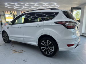 2017 Ford Kuga 2.0 Tdci Ecoblue St-Line Euro 6 (s/s) 5dr in White — image 4