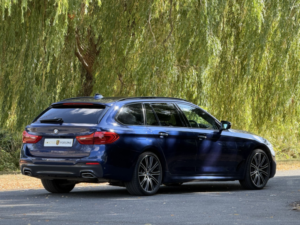 2018 BMW 5 Series 3.0 540i Xdrive M Sport Touring in Blue — image 6