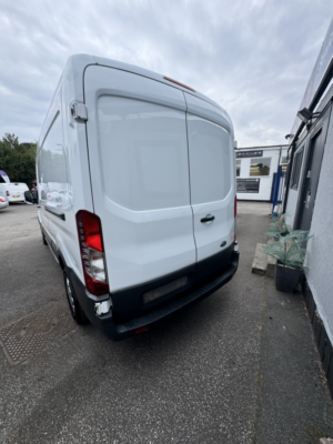 2019 Ford Transit 2.0 350 Ecoblue in White — image 4