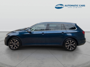 2023 Volkswagen Passat Sel Tsi Evo DSG in Blue — image 4