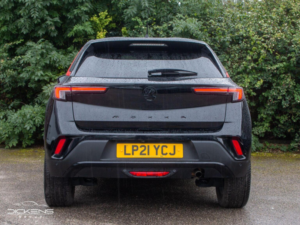 2021 Vauxhall Mokka 1.2 Turbo Sri Nav Premium Euro 6 (s/s) 5dr in Black — image 5