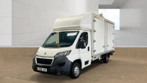 2018 Peugeot Boxer 2.2 Hdi 335 Fwd L3 2dr in White — image 3
