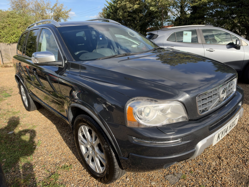 2014 Volvo Xc90 2.4 D5 Se Lux in Grey — image 1