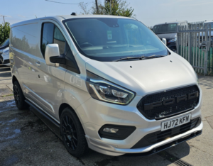 2022 Ford Transit Custom 2.0 Transit Custom Limited Van 340 L1 2.0l Ecoblue 130ps Fwd 6 Speed Automatic in Silver — image 6