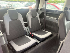 2015 Citroen Grand C4 Picasso 1.6 Bluehdi Vtr+ MPV 5dr Diesel Manual Euro 6 (s/s) (120 Ps) in Red — image 3