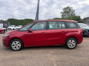 2015 Citroen Grand C4 Picasso 1.6 Bluehdi Vtr+ MPV 5dr Diesel Manual Euro 6 (s/s) (120 Ps) in Red — image 5