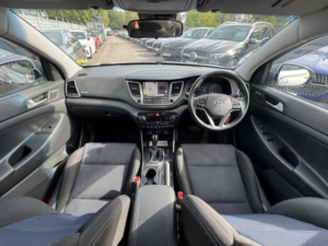 2016 Hyundai Tucson 2.0 Crdi Se Nav Auto 4WD Euro 6 5dr in Silver — image 2