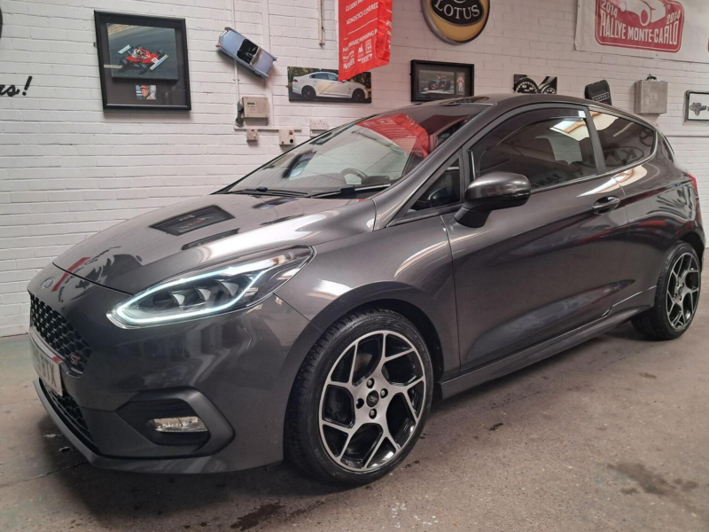 2019 Ford Fiesta 1.5t Ecoboost St-2 Euro 6 (s/s) 3dr in Grey — image 1