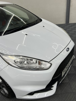 2015 Ford Fiesta 1.6 Fiesta St-2 T 3dr in White — image 4