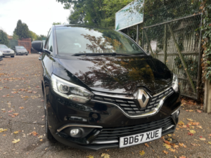 2017 Renault Scenic 1.2 Dynamique S Nav Tce 130 in Black — image 2