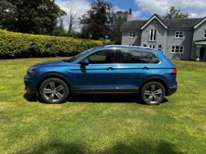 2018 Volkswagen Tiguan 2.0 Tdi Sel R Line Spec In Blue,pan Roof,sat Nav,heated Seats,plus More Added. in Blue — image 6