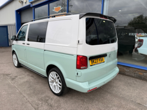 2023 Volkswagen Transporter 2.0 Tdi T32 Startline Panel Van 5dr Diesel Manual Fwd Swb Euro 6 110 Ps in White — image 4