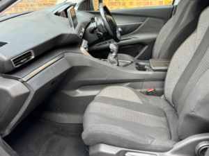 2018 Peugeot 3008 1.5 Bluehdi Active Euro 6 (s/s) 5dr in Grey — image 5