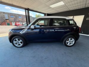 2013 MINI Countryman 1.6 Cooper Euro 6 (s/s) 5dr in Blue — image 6