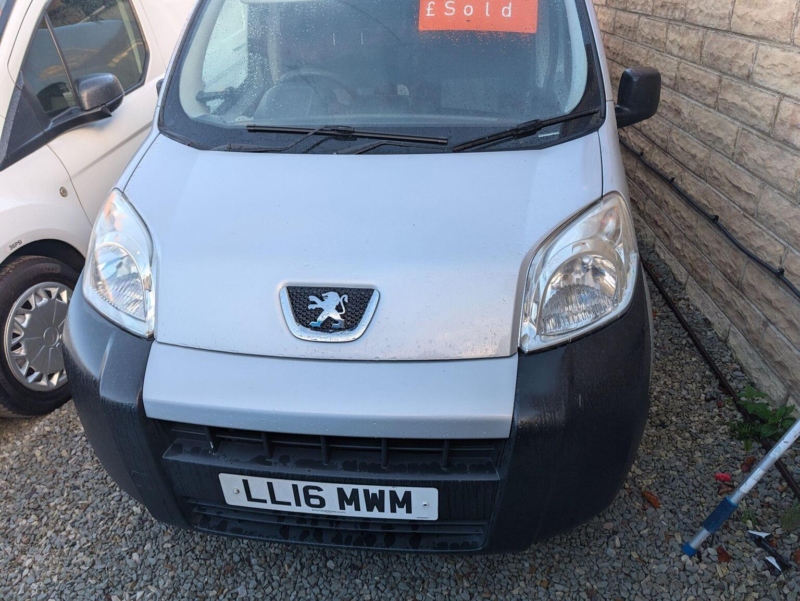 2016 Peugeot Bipper 1.3 Hdi Professional Fwd L1 H1 3dr in Grey — image 1