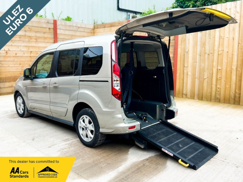 2015 Ford Tourneo Connect 4 SEAT Auto Wheelchair Accessible Disabled Access Vehicle Wav in Silver — image 1