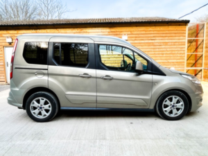 2015 Ford Tourneo Connect 4 SEAT Auto Wheelchair Accessible Disabled Access Vehicle Wav in Silver — image 6